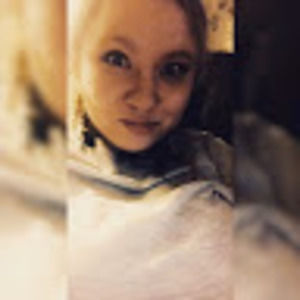 Meet your Posher, Hayley